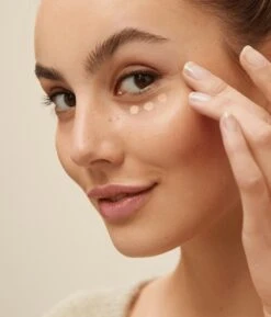 NIVEA Cellular Filler 3 In 1 Oogconcealermake-up 4 Ml -Cosmetische Kortingen Winkel 1027x1200