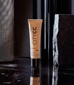 MÁDARA Anti-Pollution CC Cream SPF15 Medium Beige 40ml - Hyaluronzuur -UVA/UVB -Cosmetische Kortingen Winkel 1050x1200 2