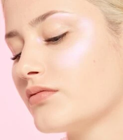 L’Oréal Paris 01 Iconoc Glow Highlighter - Poeder Highlighter - 9 Gr. -Cosmetische Kortingen Winkel 1055x1200 1