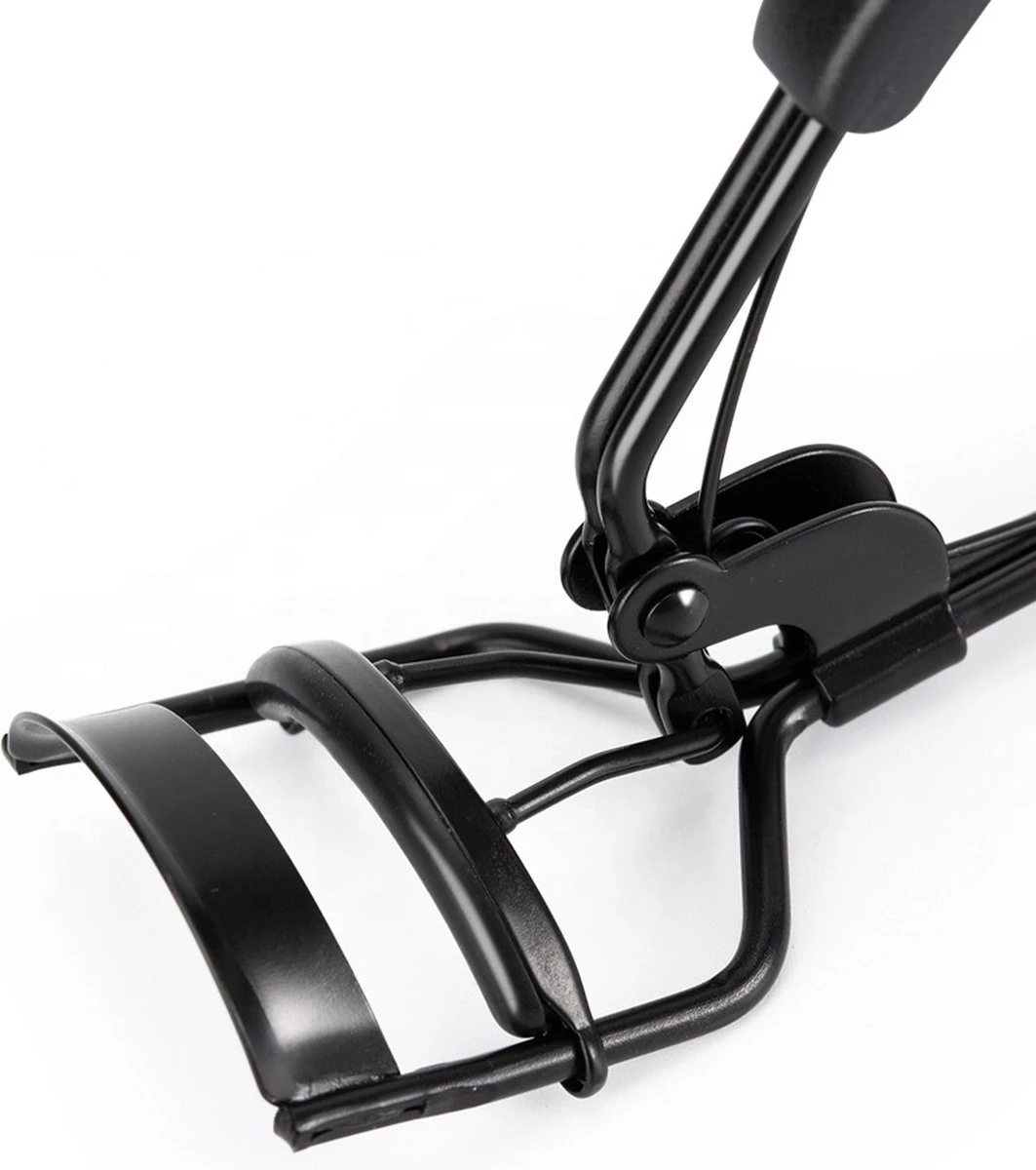 INTER-ESQUE® Wimperkruller - Eyelash Curler + 5x Gratis Extra Siliconen Pad - Zwart 5 INTER-ESQUE® Wimperkruller - Eyelash Curler + 5x Gratis Extra Siliconen Pad - Zwart - Afbeelding 3