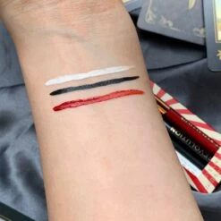 Makeup Revolution - Halloween Terror Transformation Liquid Liner Set - Eyeliner -Cosmetische Kortingen Winkel 1198x1200 34