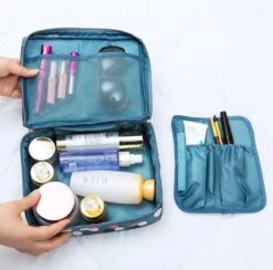 Merkloos Reis Toilet Bag Make Up Organizer - Toillettas - Cosmetica Etui - Travel Organizer - Reisartikelen - Reizen Accessoires 9 Merkloos Reis Toilet Bag Make Up Organizer - Toillettas - Cosmetica Etui - Travel Organizer - Reisartikelen - Reizen Accessoires -Cosmetische Kortingen Winkel 1200x1186 16