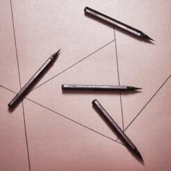 Maybelline Hyper Easy Liner Liquid Eyeliner - 800 Knockout Black 20 Maybelline Hyper Easy Liner Liquid Eyeliner - 800 Knockout Black -Cosmetische Kortingen Winkel 1200x1200 1118