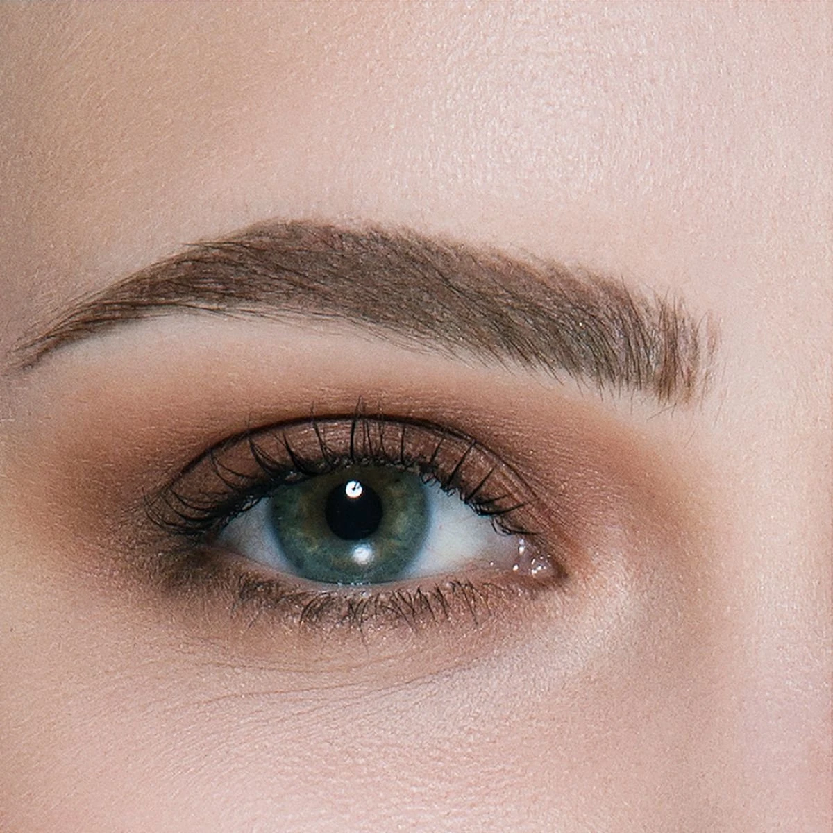 Maybelline TattooBrow 1D Wenkbrauwpen - 130 Deep 7 Maybelline TattooBrow 1D Wenkbrauwpen - 130 Deep - Afbeelding 5