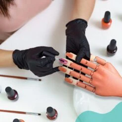 Oefenhand Voor Nagels Incl. 100 Nageltips + Acryl Penselen - Nagellak – Polygel – Acryl Nagels – Nail Art - Kunstnagels - Gelnagels – Nailtrainer -Cosmetische Kortingen Winkel 1200x1200 1706