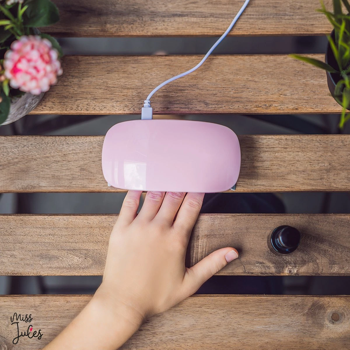 Miss Jules® Luxe Complete Polygel Kit - Polygel Nagels Starterspakket - 6 Kleuren - Perfecte Combinatie Gellak & Acryl - Incl. UV LED Lamp & Instructievideo (NL) 11 Miss Jules® Luxe Complete Polygel Kit - Polygel Nagels Starterspakket - 6 Kleuren - Perfecte Combinatie Gellak & Acryl - Incl. UV LED Lamp & Instructievideo (NL) - Afbeelding 9