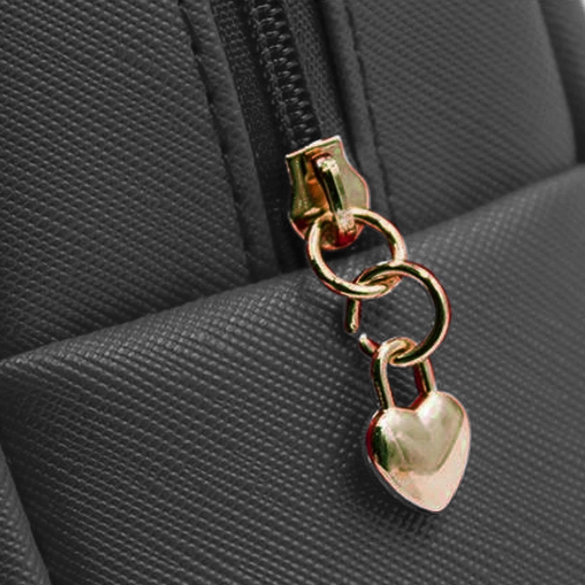 Make-Up / Toilettas - Beige | PU Leder | 17 X 10 X 8 Cm | Waterproof 4 Make-Up / Toilettas - Beige | PU Leder | 17 X 10 X 8 Cm | Waterproof - Afbeelding 2