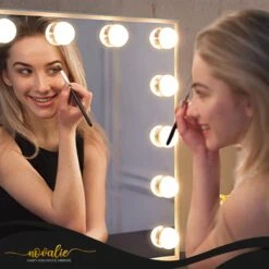 Novalie Hollywood Spiegel Met Verlichting - 65 Cm X 50 Cm - Make Up Spiegel Met Led Lampen – Visagie – Dimbaar / 3 Lichtstanden – Voor Hem / Haar Cadeau – 10x Vergroting – Met Tru-Daylight Verlichting – Wit -Cosmetische Kortingen Winkel 1200x1200 2939