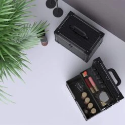 Make Up Koffer- Make Up Organizer- Beautycase -zwart -Make-upkoffer- Multifunctionele Koffer- Make-upkoffer- Sieradenkoffer- Kapperskoffer- Afneembare Schouderriem- Klassieke Zwarte Beautycase -Cosmetische Kortingen Winkel 1200x1200 3281