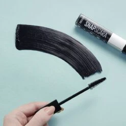 Maybelline Snapscara Mascara - HD Black - Zwart - Natuurlijk Uitziend Volume -Cosmetische Kortingen Winkel 1200x1200 907