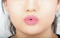 NYX Professional Makeup Soft Matte Lip Cream - Tokyo SMLC03 - Liquid Lippenstift - 8 Ml 14 NYX Professional Makeup Soft Matte Lip Cream - Tokyo SMLC03 - Liquid Lippenstift - 8 Ml -Cosmetische Kortingen Winkel 1200x772 1