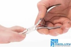 MEDLUXY - Nageltang - Hoektang ( Ingegroeide Nagels , Nagelhoekjes ) Spits Rechte Bek - Nagelknipper - 13 Cm -Cosmetische Kortingen Winkel 1200x798 2