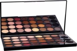 Makeup Revolution London Flawless Ultra Eyeshadows - Oogschaduw Palette - 32 Kleuren 8 Makeup Revolution London Flawless Ultra Eyeshadows - Oogschaduw Palette - 32 Kleuren -Cosmetische Kortingen Winkel 1200x800 22