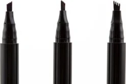 Eyebrow Magic Wenkbrauwpen - Donker Blond - Wenkbrauwpotloden - Microblading 29 Eyebrow Magic Wenkbrauwpen - Donker Blond - Wenkbrauwpotloden - Microblading -Cosmetische Kortingen Winkel 1200x803 2