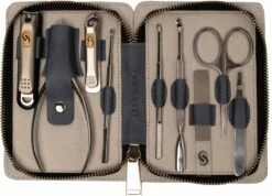 Skeraxo 8-delige Luxe Verschillende Tools - Professioneel Manicure Set & Pedicureset Met Nagelvijl & Nageltang – Behandeling Nagels En Huid -Cosmetische Kortingen Winkel 1200x866 3
