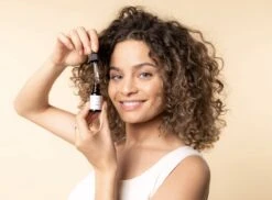 LashLiftingMaster Oil + GRATIS 3D SLAAPMASKER + Boosting Eyelash - Wimper Borstel - Wimper Serum Met Vitamine C En E - Wonderolie - Natuurlijk Sterke Lange Dikke Wimper Groei - Castor Olie - Lashlift - Haarolie - Baardolie -Cosmetische Kortingen Winkel 1200x882