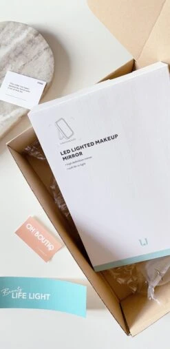 Jordan & Judy Make-upspiegel Met Verlichting - Oplaadbaar - Led Spiegel Make Up Met Touch Switch - Staand Spiegel -Cosmetische Kortingen Winkel 585x1200 7