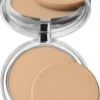 Clinique Stay-Matte Sheer Pressed Powder - 03 Stay Beige - 7,6 G -Cosmetische Kortingen Winkel 769x1200 1
