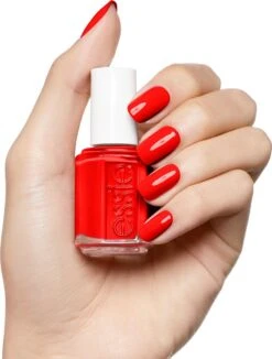 Essie Too Too Hot 63 - Rood - Nagellak -Cosmetische Kortingen Winkel 910x1200 2