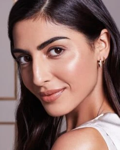 Max Factor Radiant Lift FD - 77 Golden Tan -Cosmetische Kortingen Winkel 960x1200 3