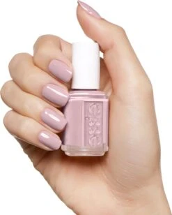 Essie Glanzende Nagellak - 101 Lady Like - Roze - 13.5 Ml -Cosmetische Kortingen Winkel 962x1200 4