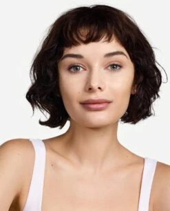 Clinique Beyond Perfecting Foundation + Concealer - 07 Cream Chamois -Cosmetische Kortingen Winkel 970x1200 1